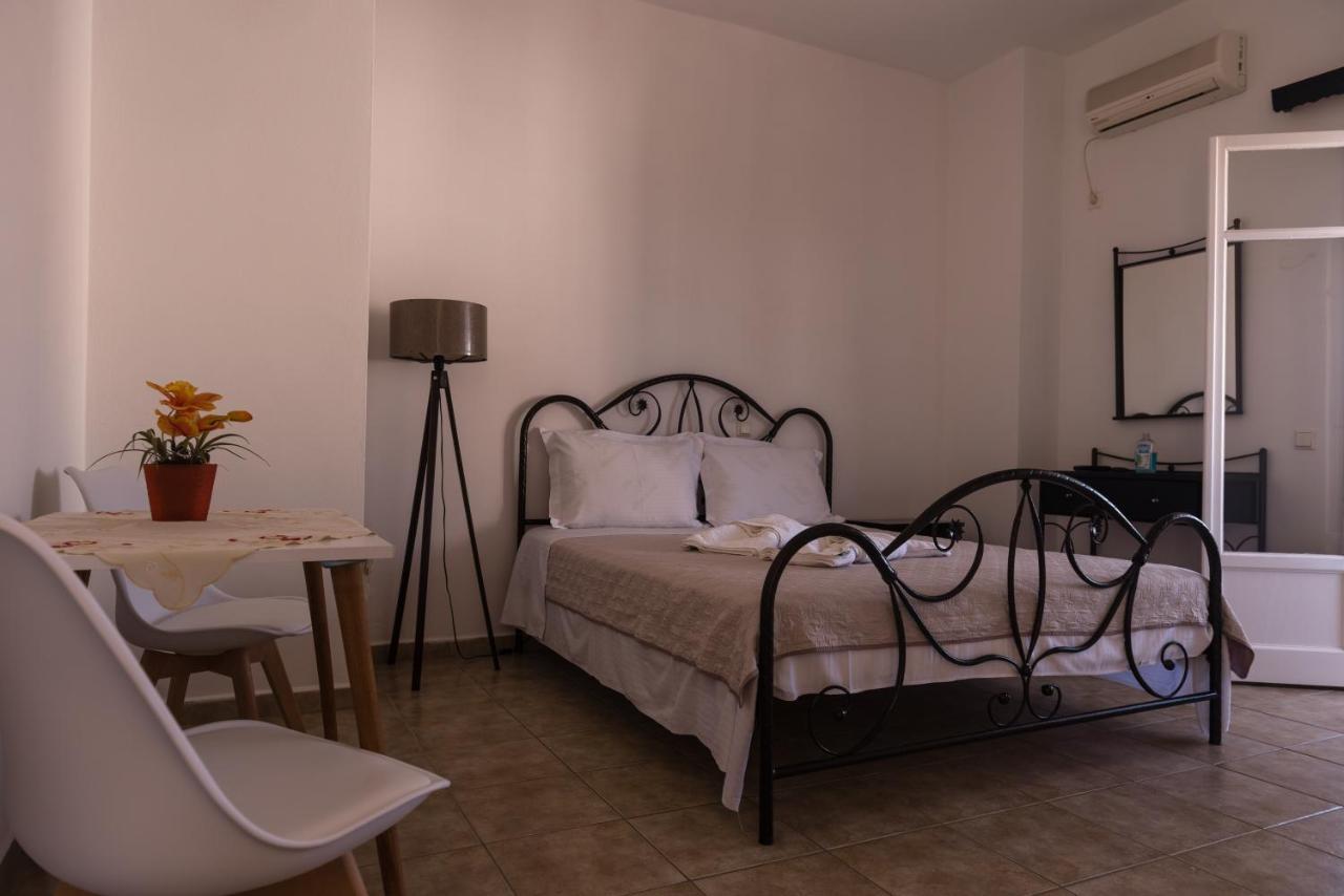 Anastasia Rooms Adamantas  Екстериор снимка